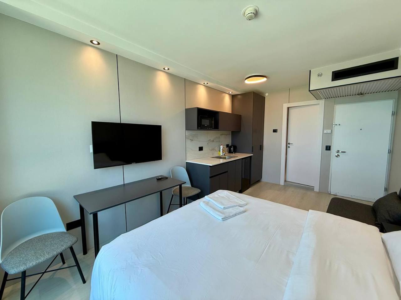 Carmel Holiday Apartments Netanya Exteriör bild